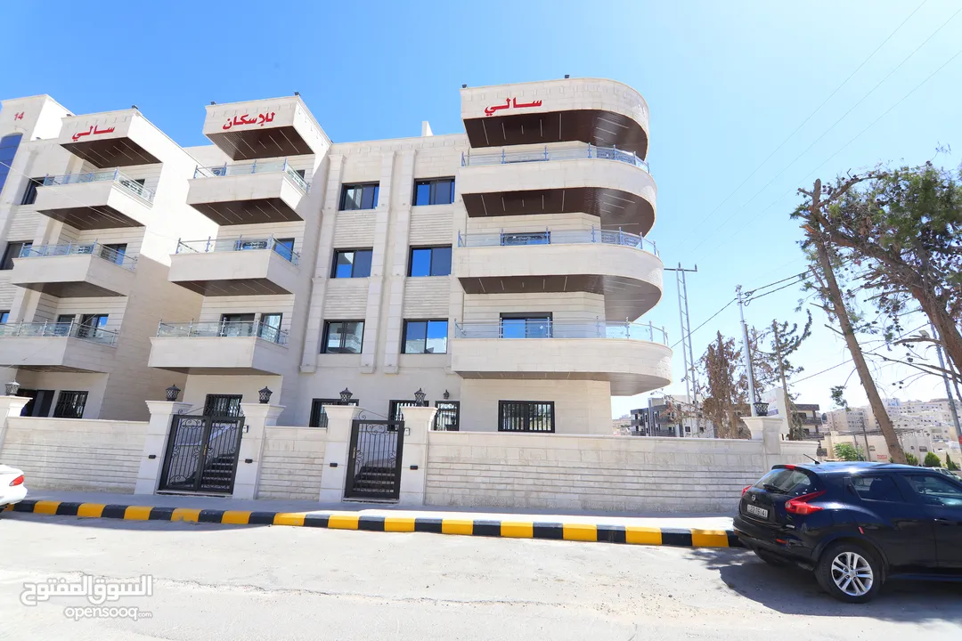 شقة طابق اول 140م بتشطيبات مميزة للبيع في شفا بدران