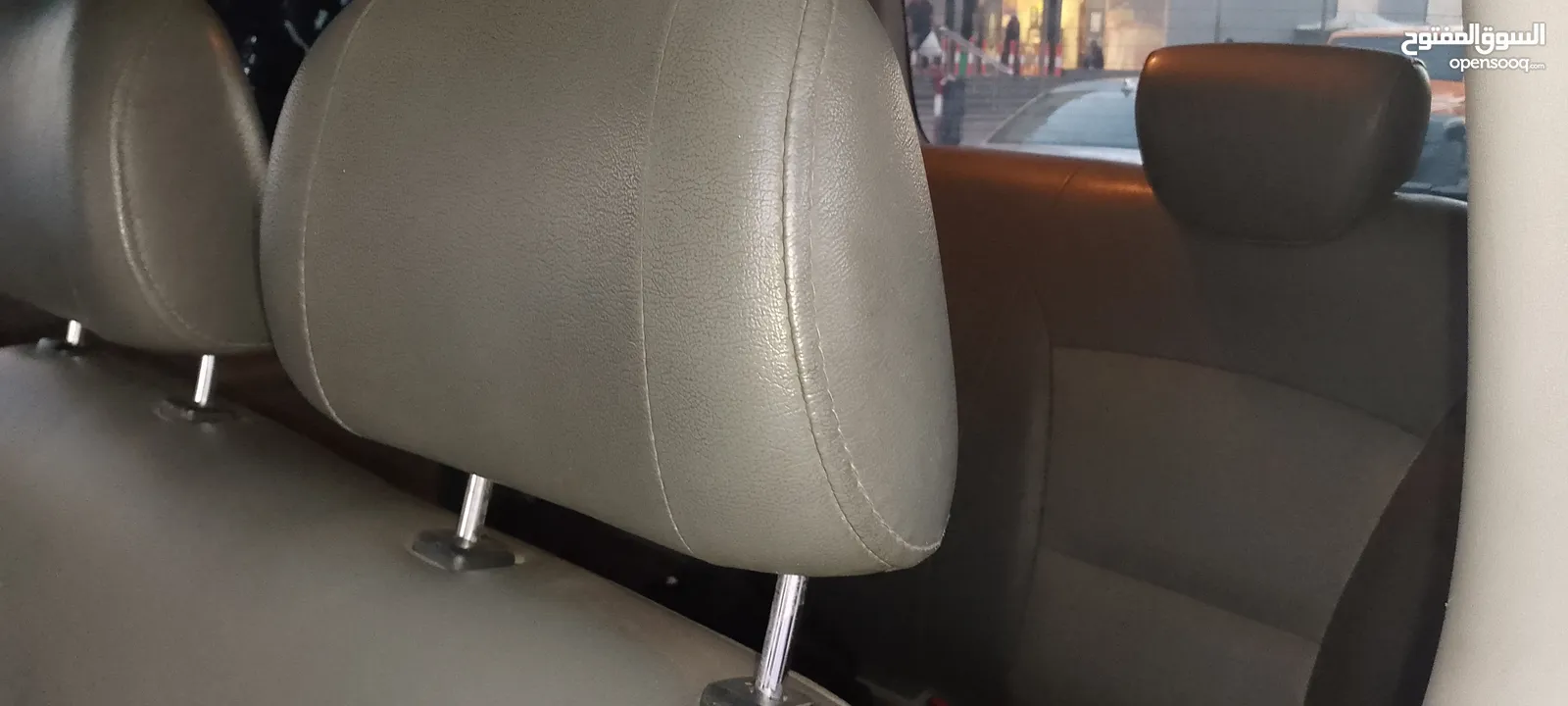 باص مكيف وفان   توصيل طلبات و  طلبات مطار الملكة علياء ومشاوير ورحلات طلبات مزارع
