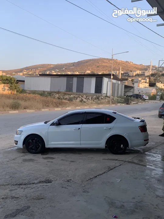 سكودا اوكتافيا2015