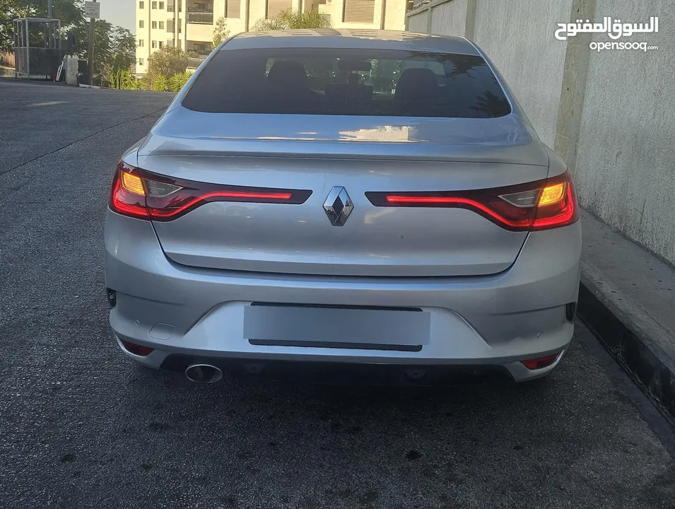 رينو ميجان مميزه بسعر حرق