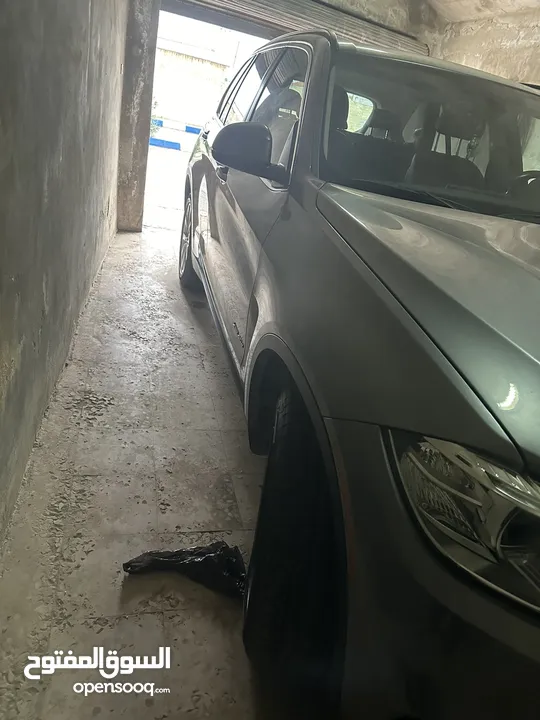 BMW x5سياره
