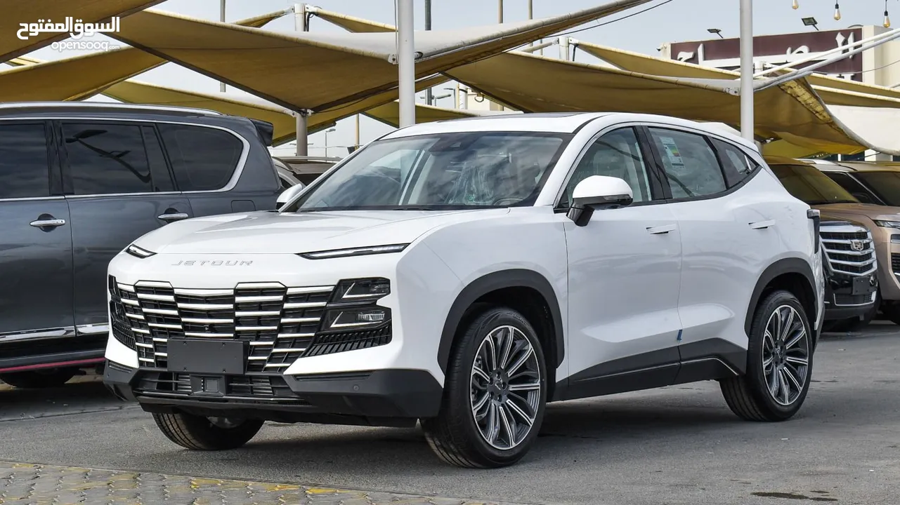 1.6 لاكشري بدون دفعات مقدمه والقسط الاول بعد ثلاث شهور