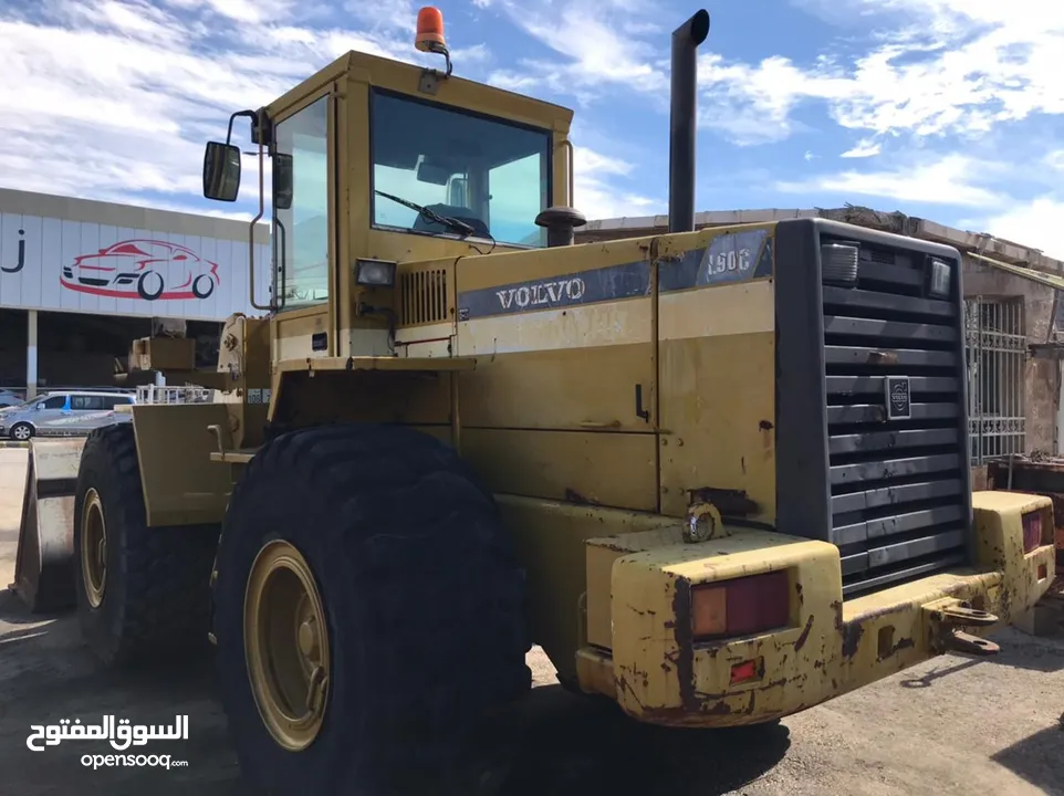 Volvo L90C