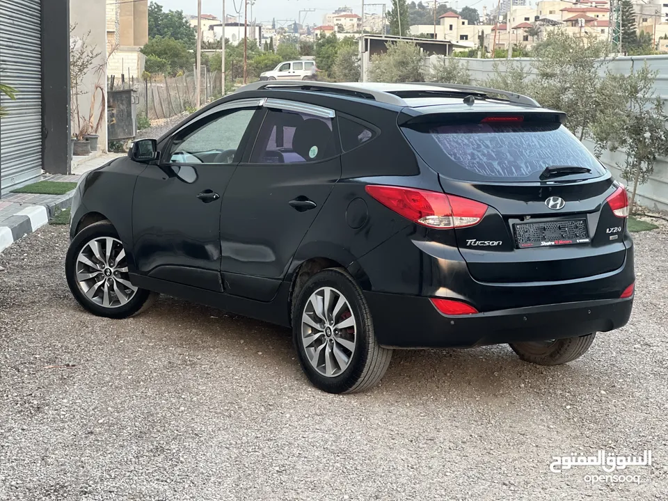 هونداي توسان 2013 مطور 2000 ديزل جير اتوماتيك فل الفل اضافات بنوراماااااا بسعررررر 59500 كاش فقط