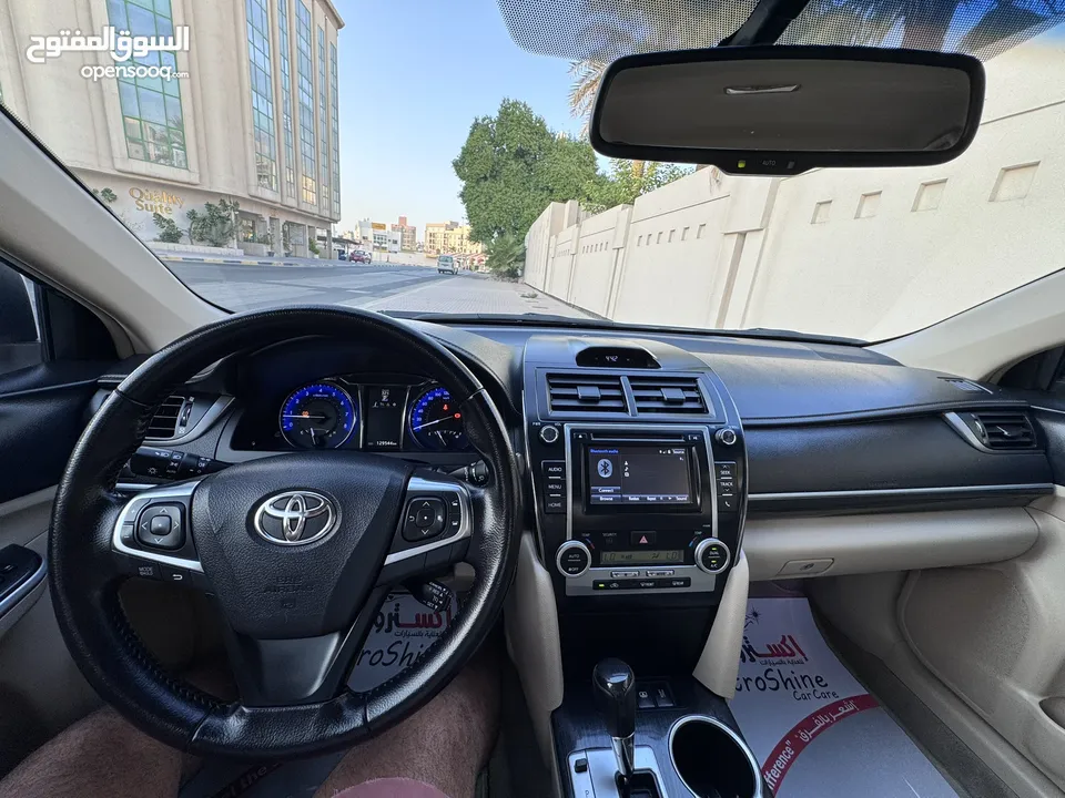 Toyota Camry GLX 2017