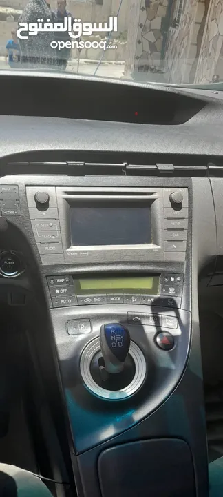 بريوس 2011