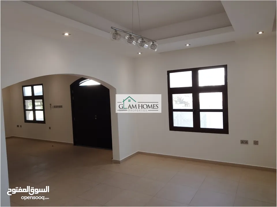 Glamorous 7 BR villa for sale in MQ Ref: 635J