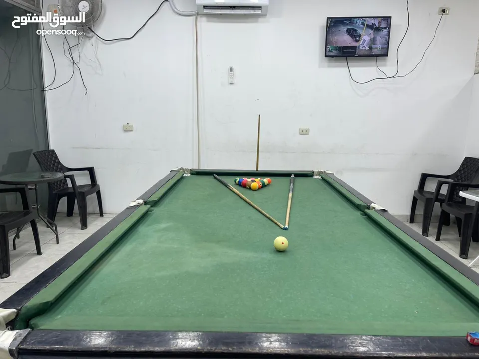 طاوله بلياردو