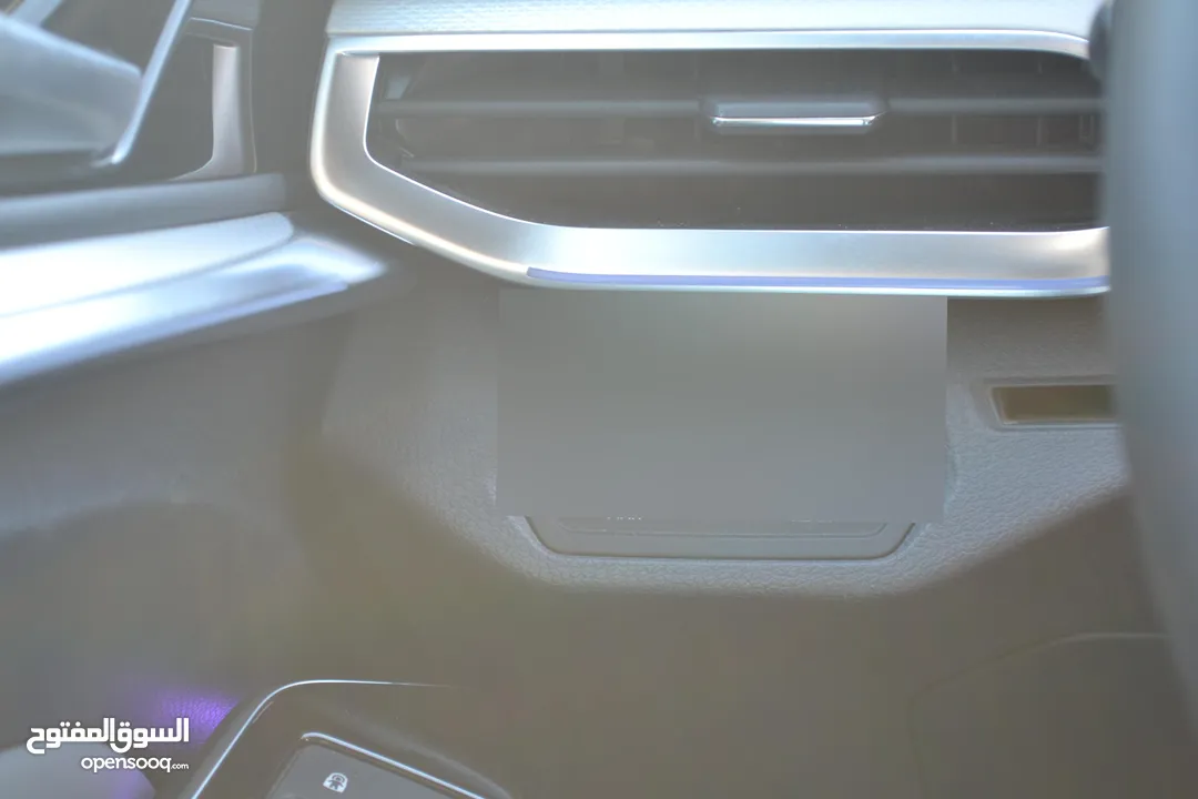 VOLKSWAGEN ID.4 CROZZ  PRO BIANO BLACK  2023 لون لؤلؤي فحص كامل