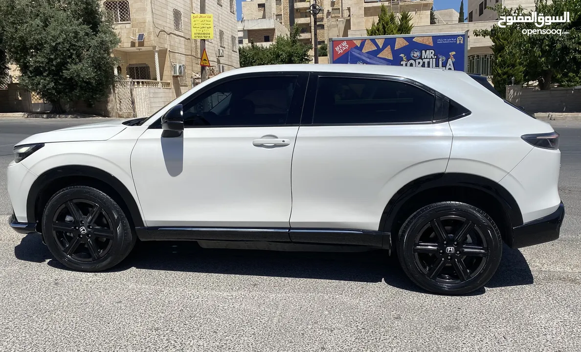 هوندا e.NS1 2023 لون ابيض