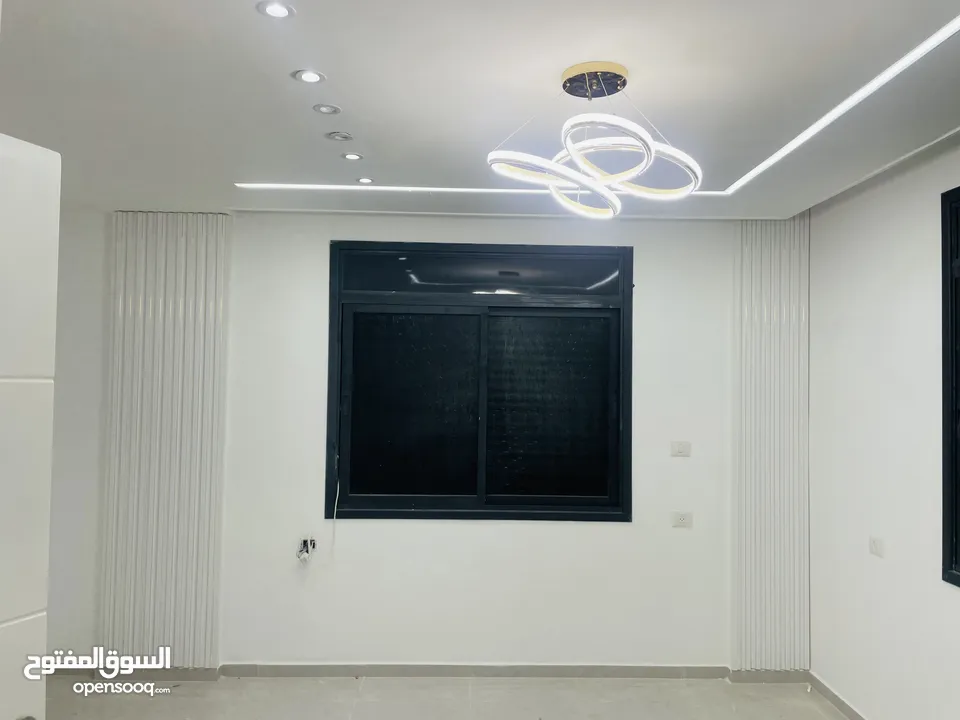 شقه مشطبه سوبر دولكس