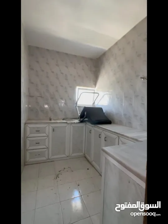 ‎ مجمع صناعي 4 طوابق في منطقة التجمعات الصناعية التنموية من المالك