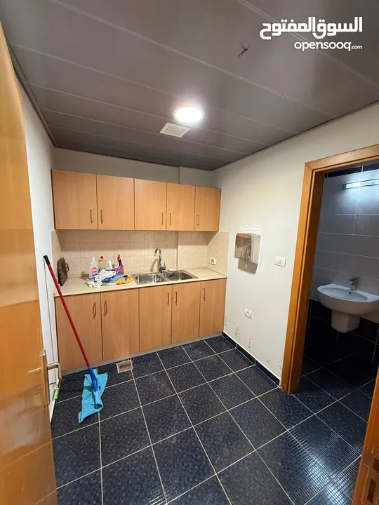 للإيجار — 3 مخازن مزدوجات جديدة ومشطبّة ديلوكس