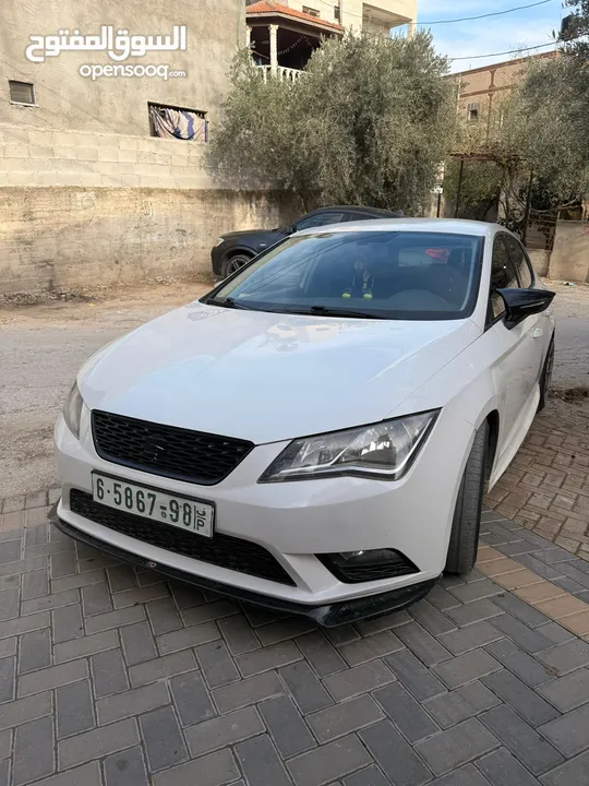 سيات ليون 2015 ترخيص تأمين لشهر 8