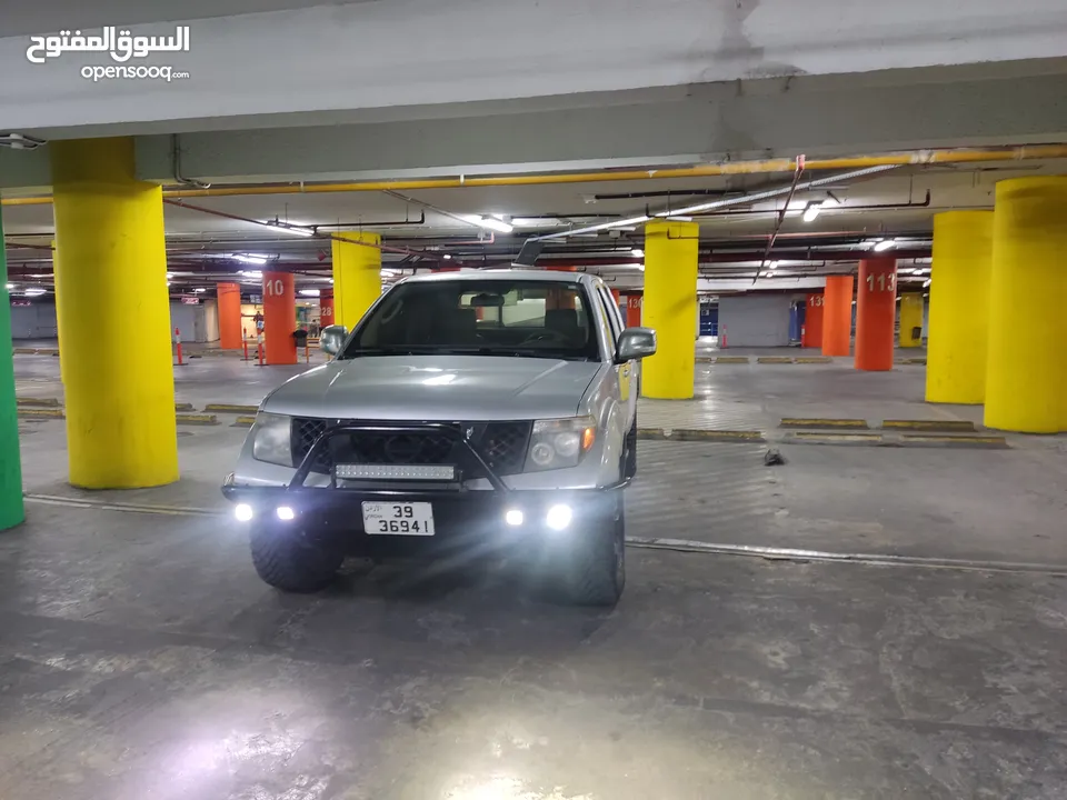 نيسان نفارا 4×4