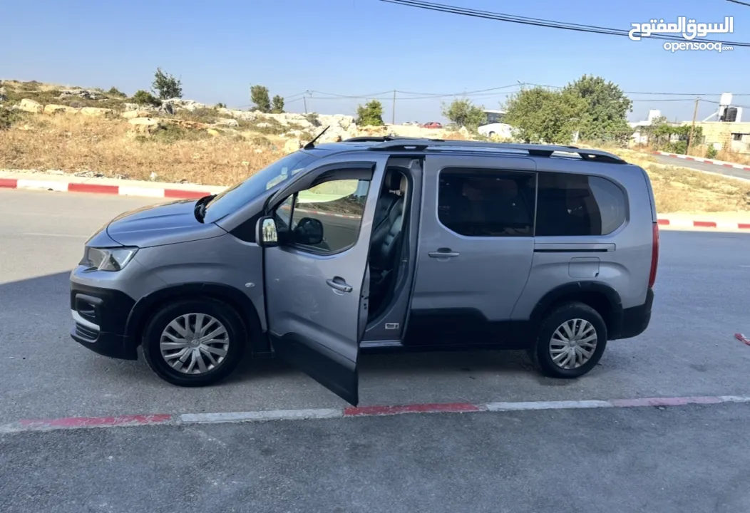 بيجو ريفتر 2019 للبيع