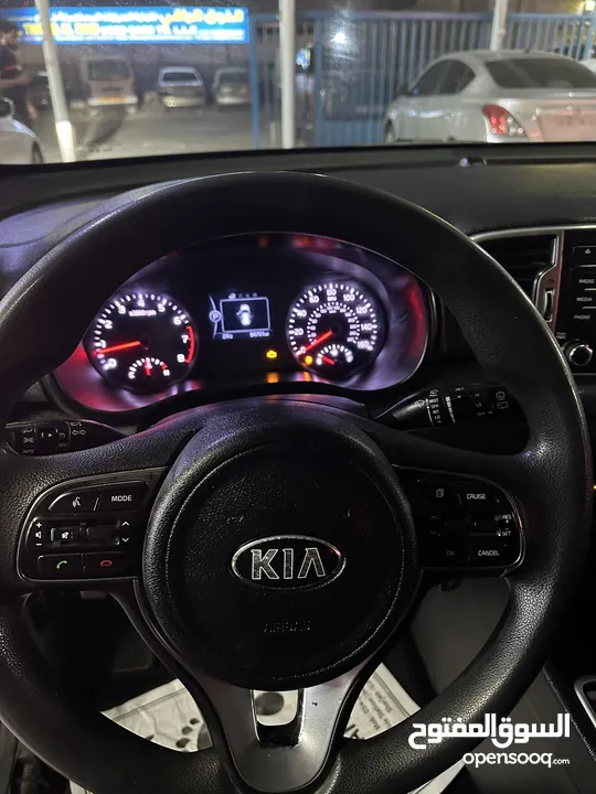 KIA Sportage 2.4  American car 2018