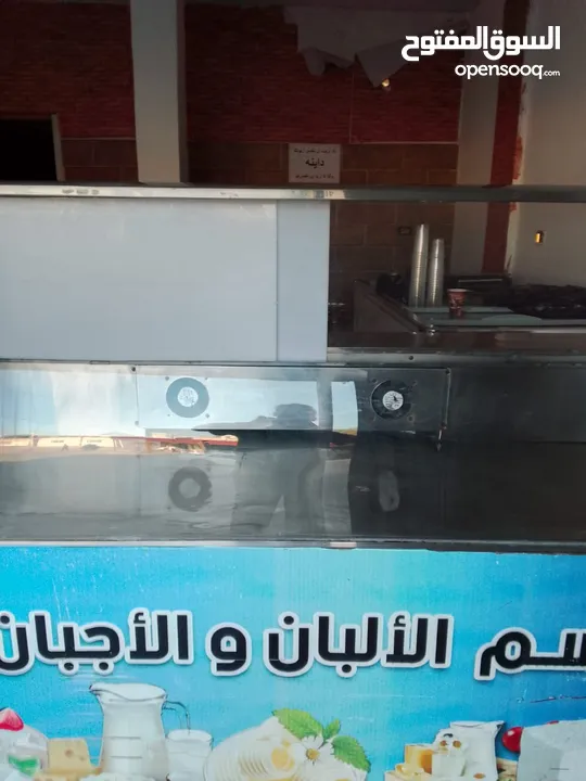 ثلاجة دلي للبيع المستعجل بسعر مغري جدا قابل للتفاوض بشيء بسيط