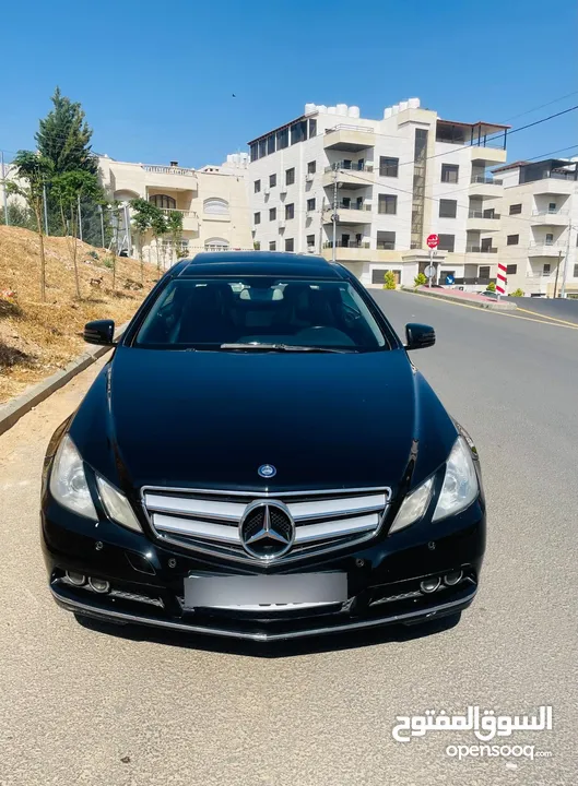 مرسيدس E200 CGI 2011 كوبيه اسود