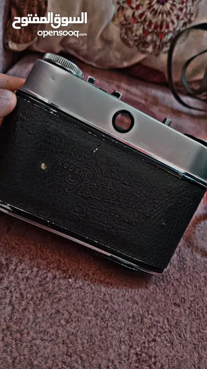 كاميرا Kodak موديل 1941 كلاسيك ونضيفة