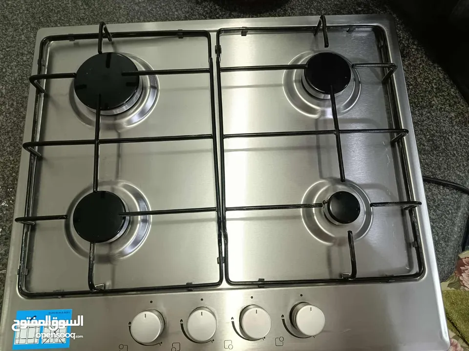 غاز بلت  أن اربع عيون بيكو صناعه تركية غير مستعمل  بحالة ممتازة مع شفاط استخدام بسيط بحالة ممتازة