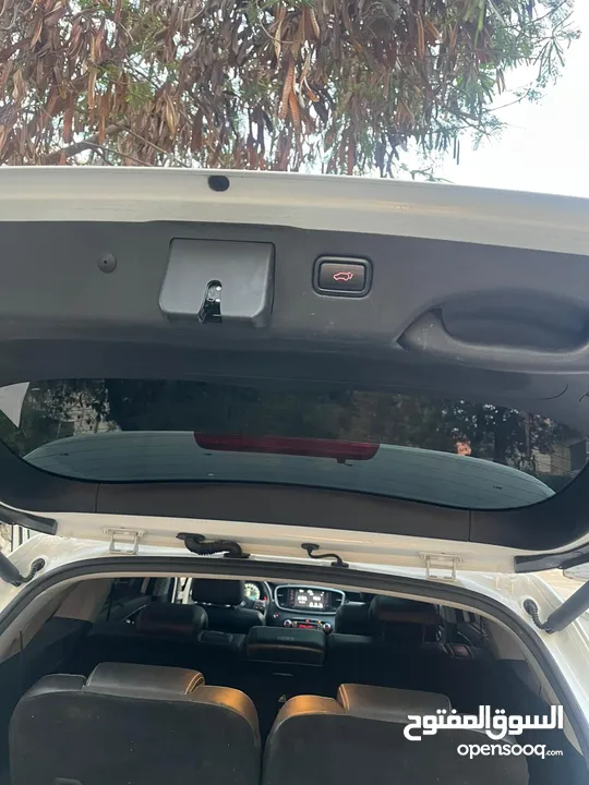 سونتو.  فللللللل. مع. فتخه. 4/4. ههدبزك. كهوباء. دبه. كهوباء. كاميرات. بسعررررررررر. طحن. طحن.