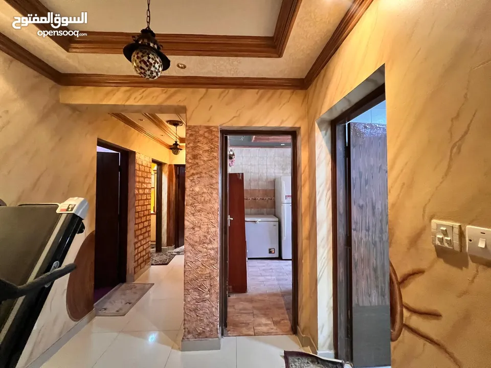 للبيع شقه مفروشه في ام الحصم اطلاله بحريه