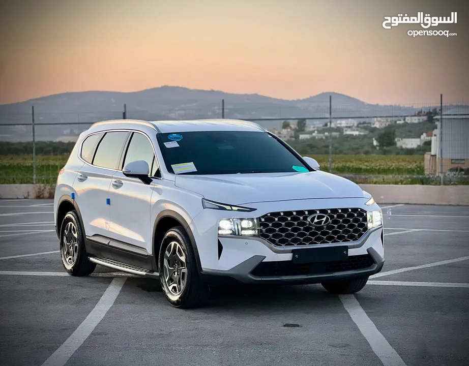 هونداي سنتفيه-2022 هايبرد فل الفل بدون فتحة  2x4 ///240Hp بنزين + كهرباء  ( Haybrid)