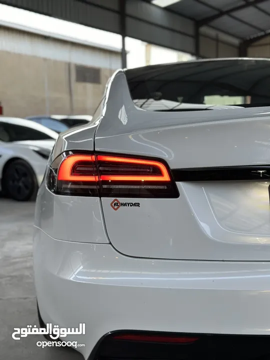 Tesla model S 2023