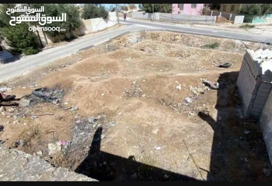 ارض في سحاب  للبيع  بداعي سفر