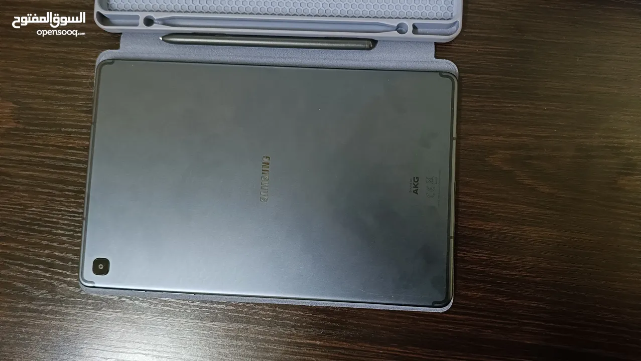 SAMSUNG Tab s6 lite 64gigs