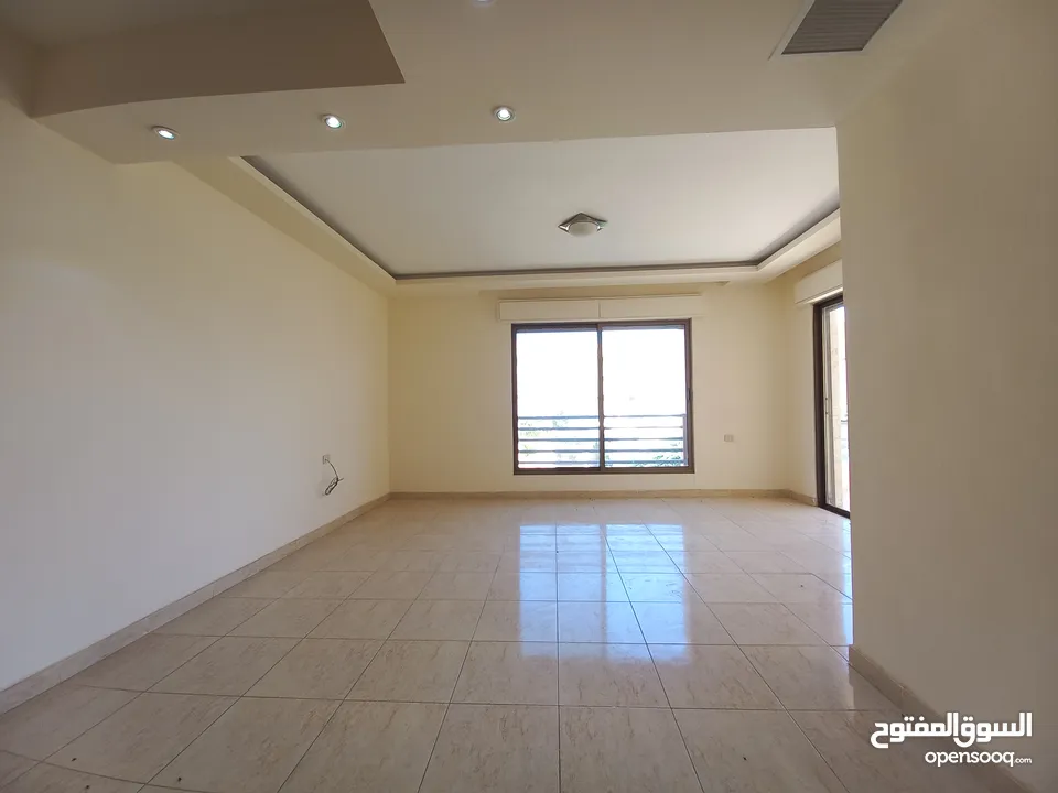 شقة غير مفروشة للايجار في الصويفية  ( Property 33706 )-175072441