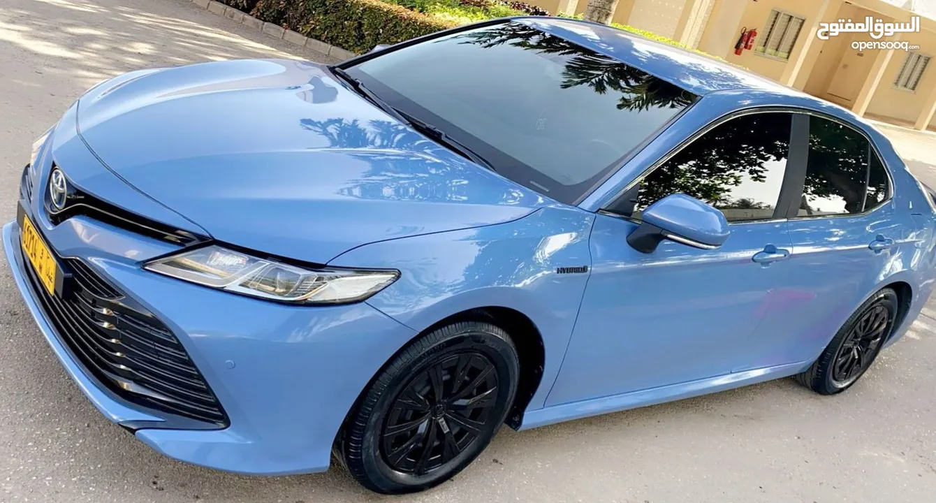 Toyota Camry Hybrid 2019