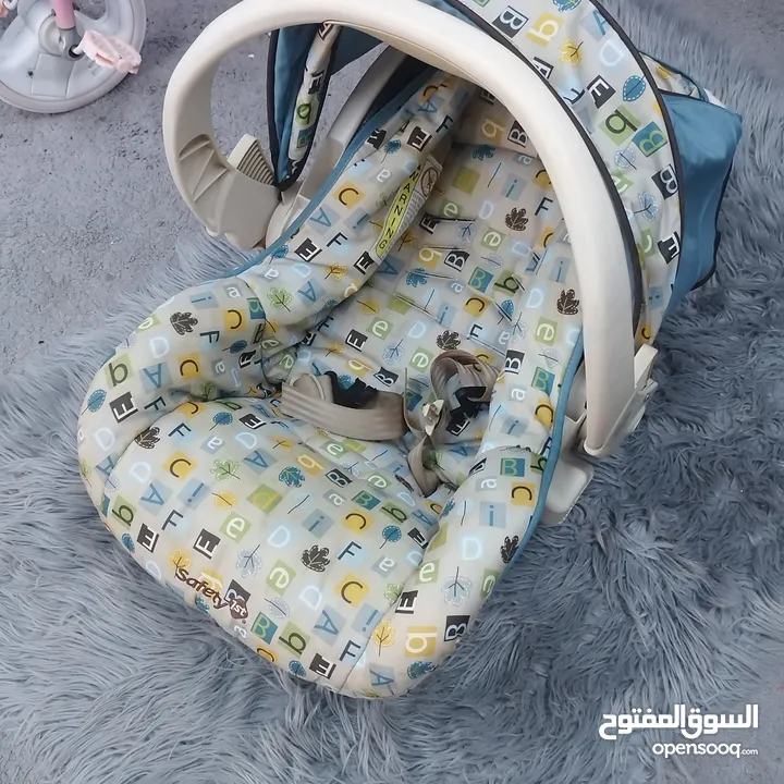 أطفال ألعاب وأكسسوارات