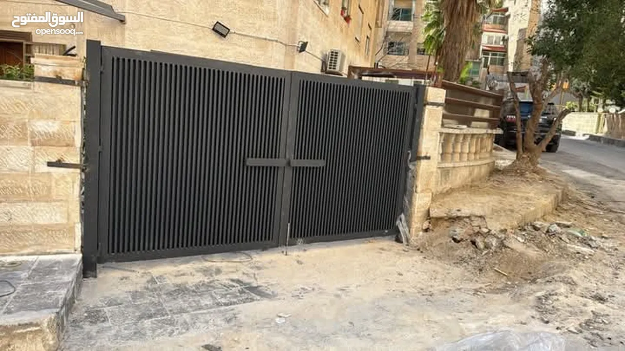 ديكورات الخارجية محددة الاتكال على الله بخدمتكم في. عمان وا زرقاء.  تركيب جميع انواع الديكورات الخار