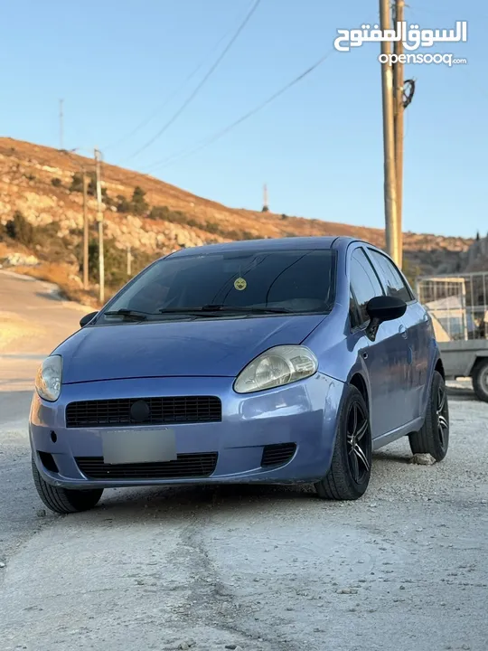 فيات بونتو 2008