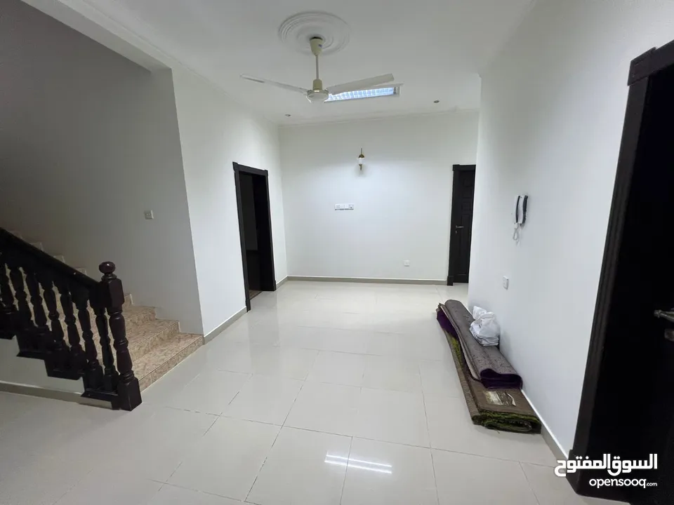 للايجار فيلا في ابو قوة villa for rent