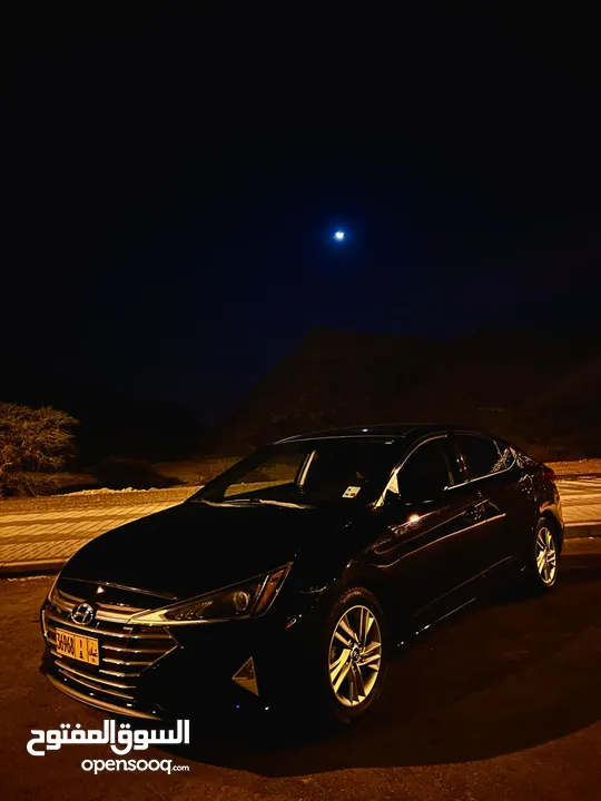 Hyundai Elantra SE 2.0 2019 model