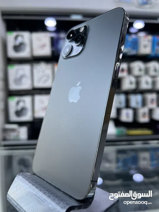 iPhone 12 Pro Max 128 GB  ايفون 12 برو ماكس مستعمل ممتاز مش مفتوح او مصلح او مغير اي قطع و على الفحص