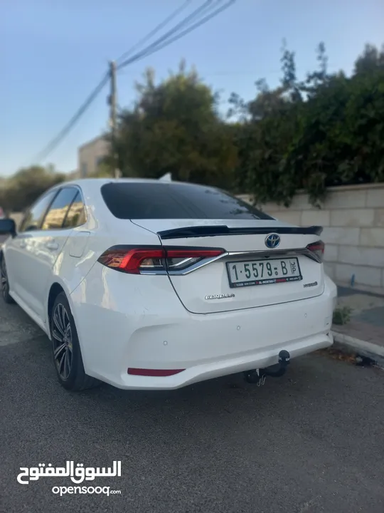 تيوتا كورولا هايبرد ترخيص 22