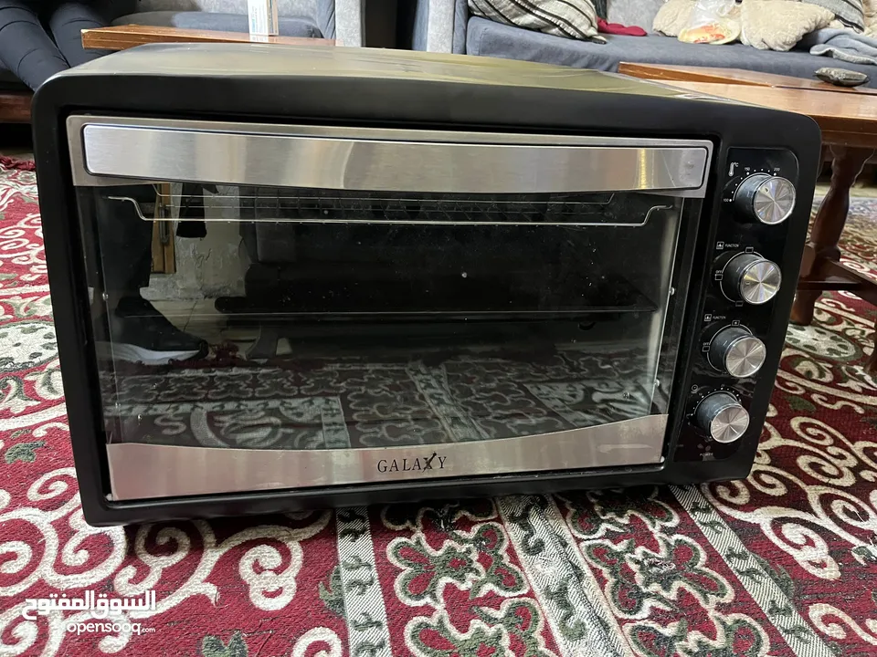 فرن كهربائي شبه جديد 600 شيكل