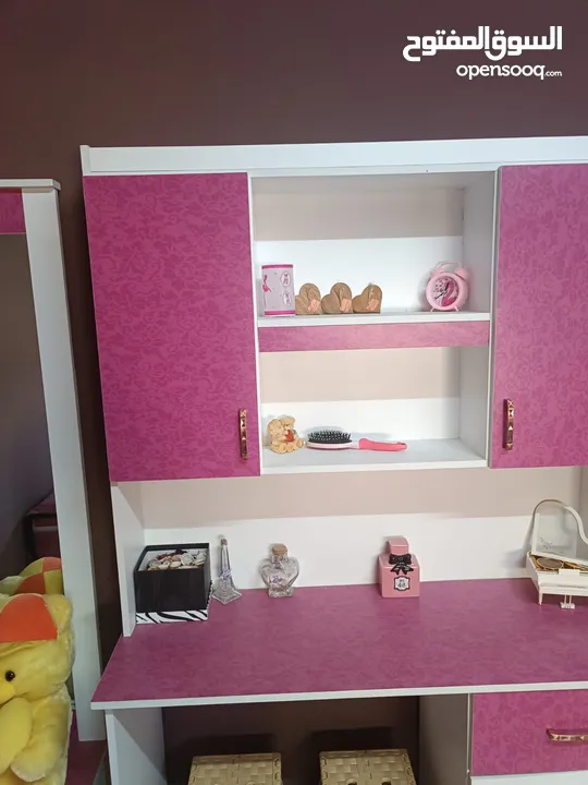 شقه مفروشه للايجار في البيره قرب  دايره السير ومديريه الصحه