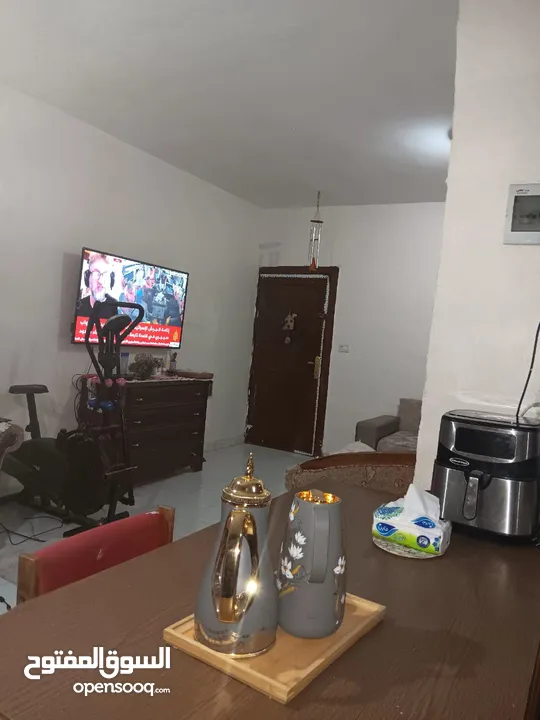 شقة بجبل طارق قرب دوار البقيع بسعر مغري