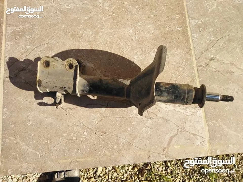 صنوبرص خلفي كوري الأصلي وقطع تابلو متنوعه كيا سيفيا 1