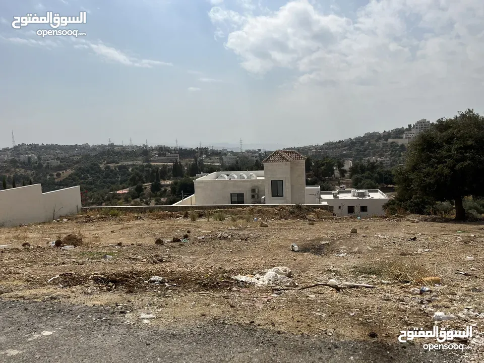 (1)ارض للبيع  قرب دوار التعبئة بدر الجديدة 750م ذات اطلاله عاليه تبعد عن دابوق 7 دقائق