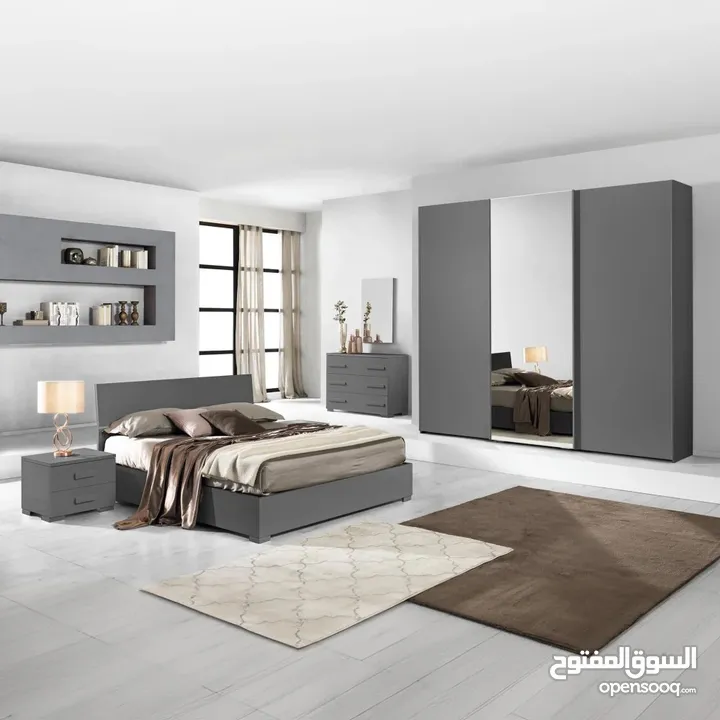 شقق جديده اربعه غرف في جميع مناطق عمان الغربيه ايجار سنوي هيئات  دوبلماسيه سفارات ،مؤثث مع اثاث فخم