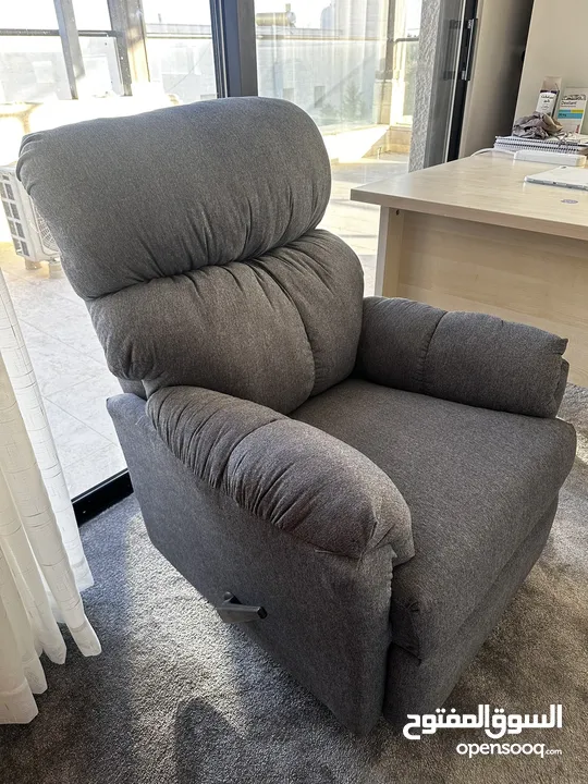 كرسي ريكلاينر أمريكي للبيع Recliner chair for sale