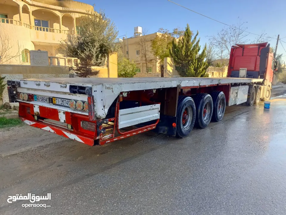 سطحه للبيع