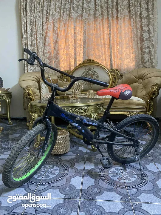 بسكليت مقاس 20 للبيع 25 نظيف مغير جنزير مغير يود في حي شرقي