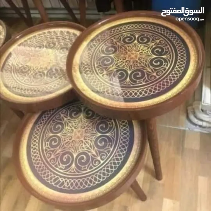 طاولات سرفيس 3D  زجاج حجم الكبير قطر 40سم نظام تركي  متوفر الوان  3 قطع